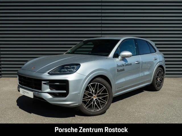 Porsche Cayenne Black Edition BOSE Sportabgas Panorama 2026 Benzine