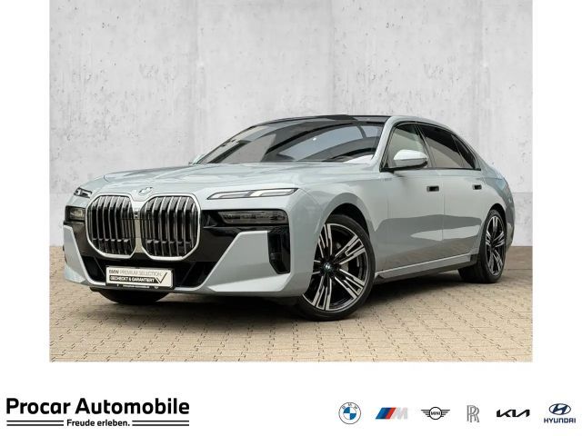 BMW 740 d xDrive M Sport DA/PA Prof SkyLounge TV 2025 Diesel