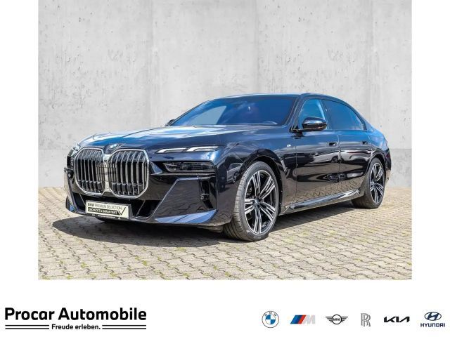 BMW 740 d xDrive M Sport Pano Standheiz. DA Prof. HuD PA P 2025 Diesel