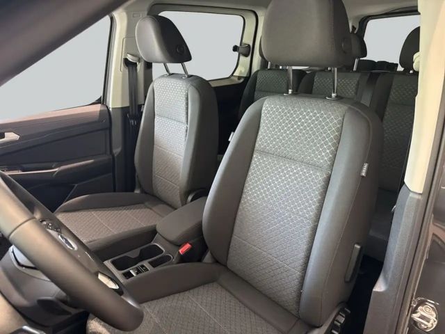 Ford Grand Tourneo