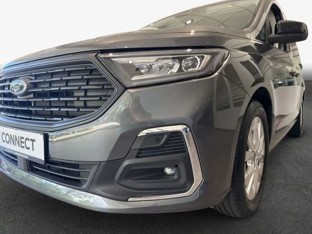 Ford Grand Tourneo