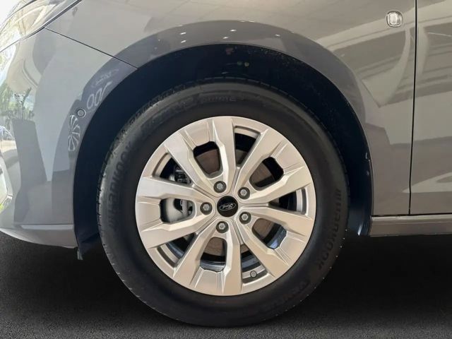 Ford Grand Tourneo