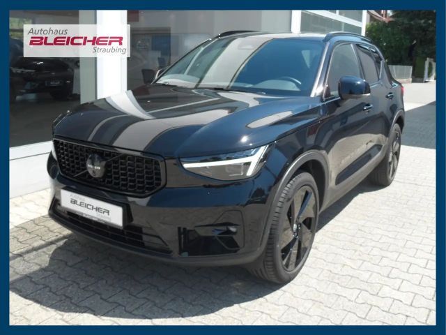 Volvo XC40 Plus Black Edition | PD | LED | ACC 2025 Benzine