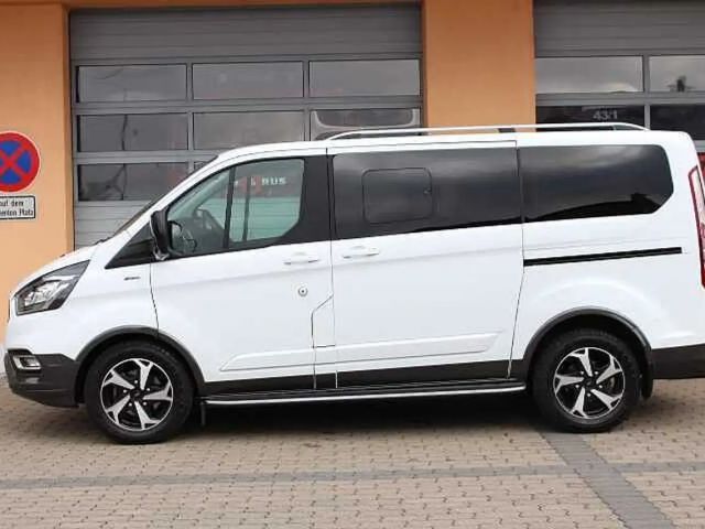 Ford Tourneo Custom