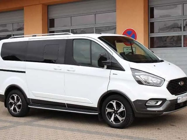 Ford Tourneo Custom