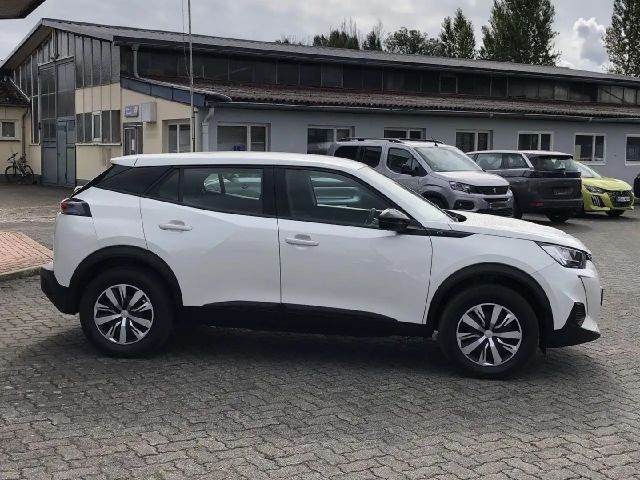 Peugeot e-2008