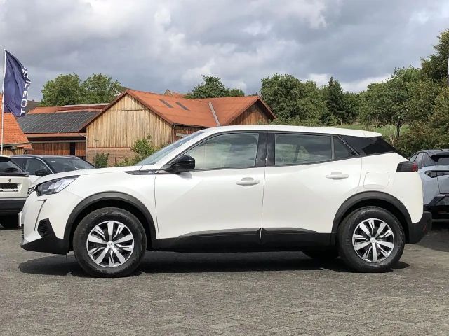 Peugeot e-2008