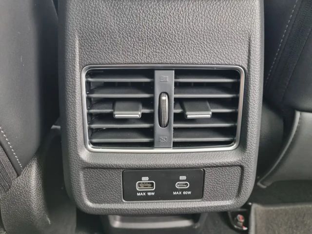 JAC JS8 Pro
