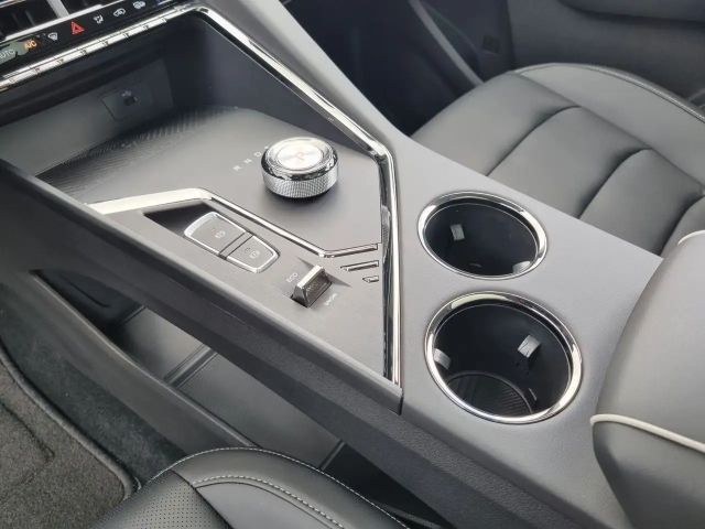 JAC JS8 Pro