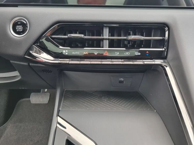 JAC JS8 Pro