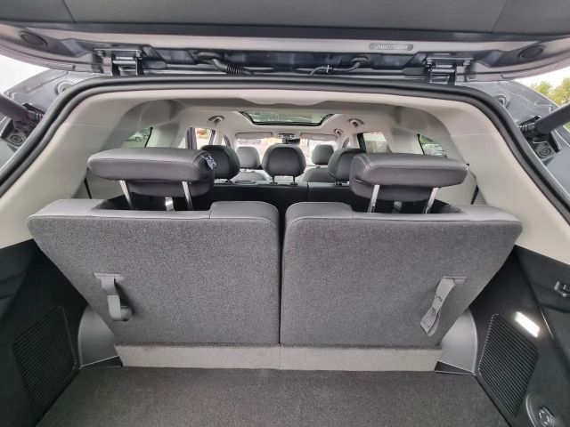 JAC JS8 Pro