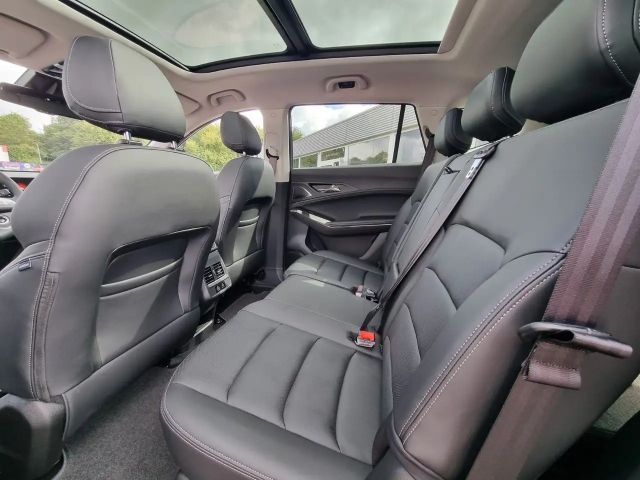 JAC JS8 Pro