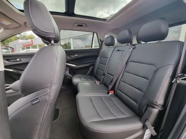 JAC JS8 Pro