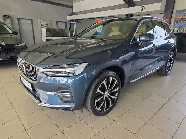 Volvo XC60 T8 Ultimate Bright Recharge AWD Massage AHK 2023 Hybride / Benzine
