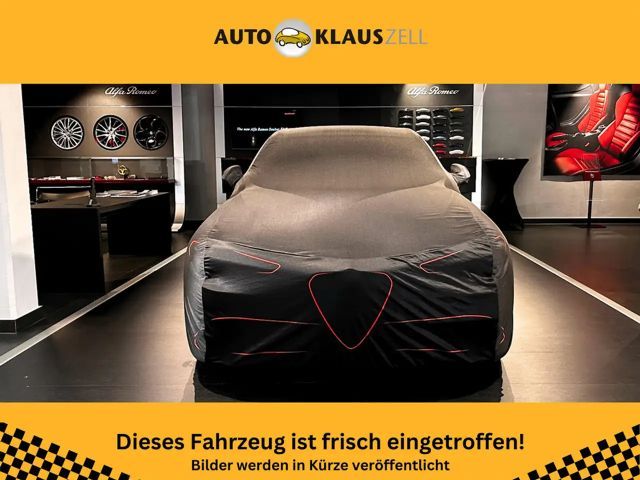 Jeep Compass RED AT CarPlay LED Kamera Keyless Sitzheizung 2024 Benzine