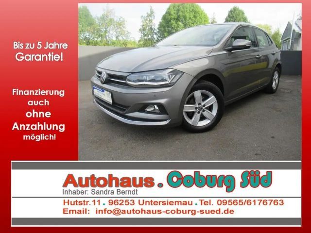 Volkswagen Polo VI Highline LED SHZG KLIMA ALU DIGITAL NAVI 2021 Benzine
