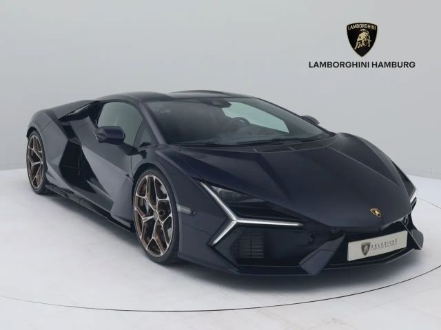 Lamborghini Revuelto I Lamborghini Hamburg 2025 Hybride / Benzine