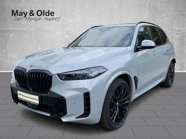 BMW X5 xDrive 30d M Sport HUD Luft StandHZG AHK Pano Navi 2023 Diesel