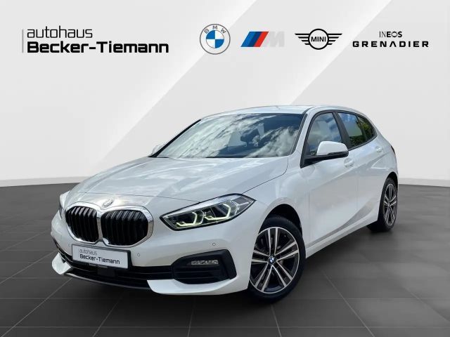 BMW 118 i / LC Professional / LED 2022 Benzine