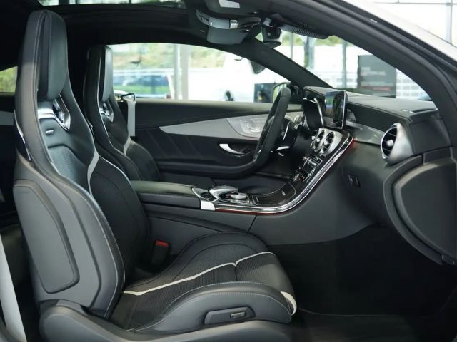 Mercedes-Benz C 63 AMG