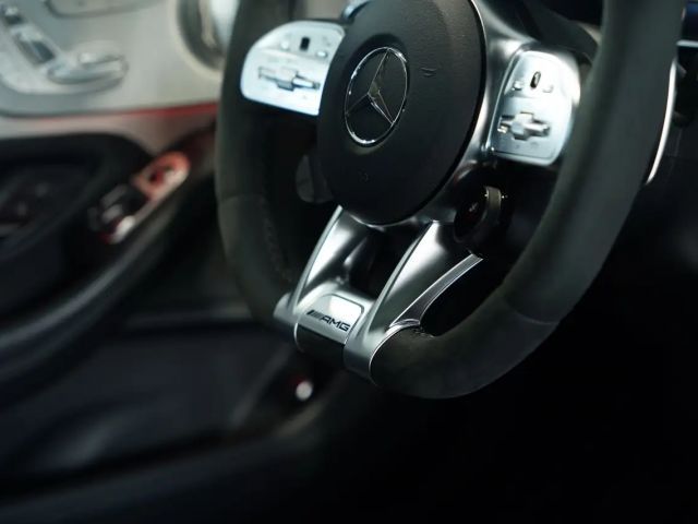 Mercedes-Benz C 63 AMG