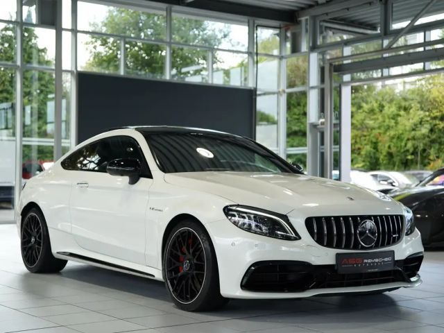 Mercedes-Benz C 63 AMG