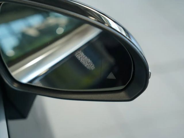 Mercedes-Benz CLE 300