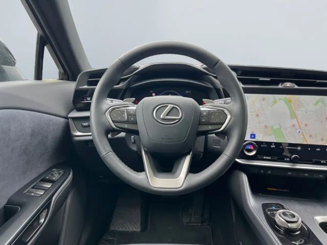 Lexus RZ