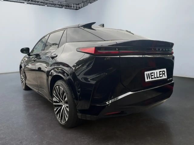 Lexus RZ