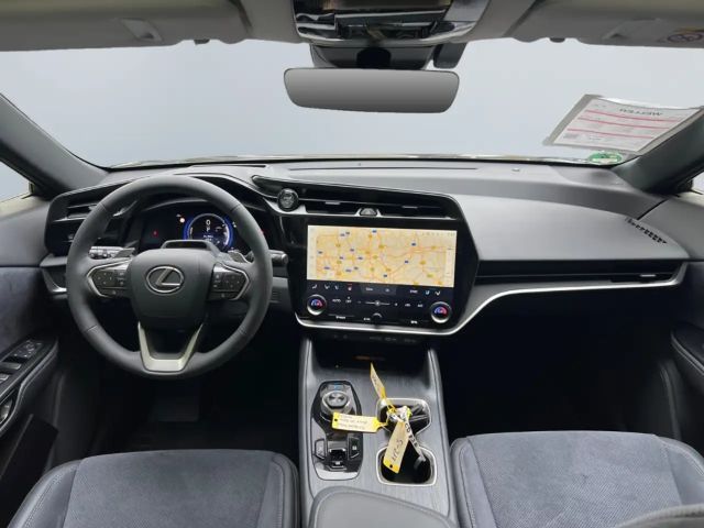 Lexus RZ