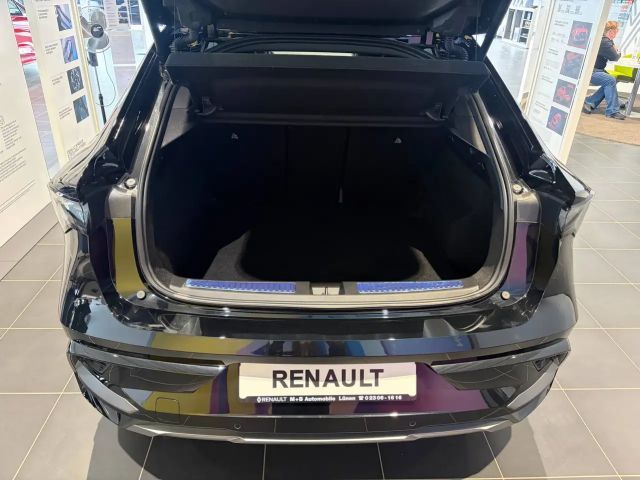 Renault Rafale