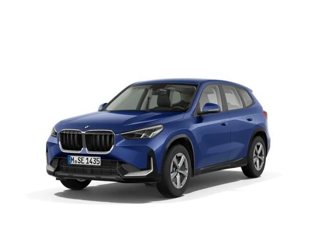 BMW X1 xDrive23i M SPORT 18''LC PROF HuD AHK PANO 360°PAR 2025 Benzine