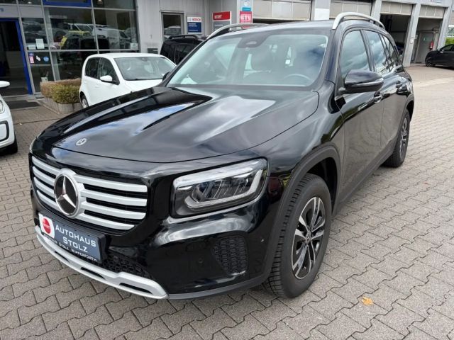 Mercedes-Benz GLB 180 d StandHZG AHK-klappbar Navi Digitales Cockpit LED 2024 Diesel
