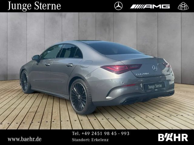 Mercedes-Benz CLA 200