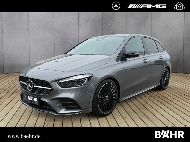 Mercedes-Benz B 180 B 180 AMG+Night/MBUX/LED/AHK/Totwinkel/LMR-19" 2025 Benzine