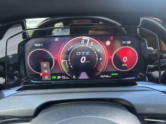Volkswagen Golf GTE