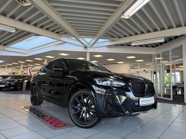 BMW X4 xDrive 30i M Sportpaket LASER/HUD/PANO/STANDH 2023 Benzine