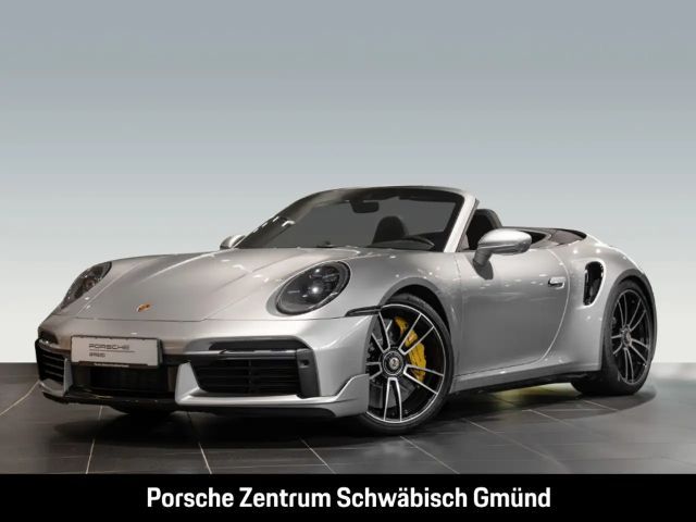 Porsche 992 911 Turbo S Cabriolet Burmester Sportabgas 2022 Benzine