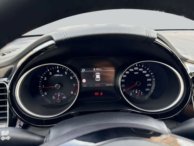 Kia Ceed / cee'd