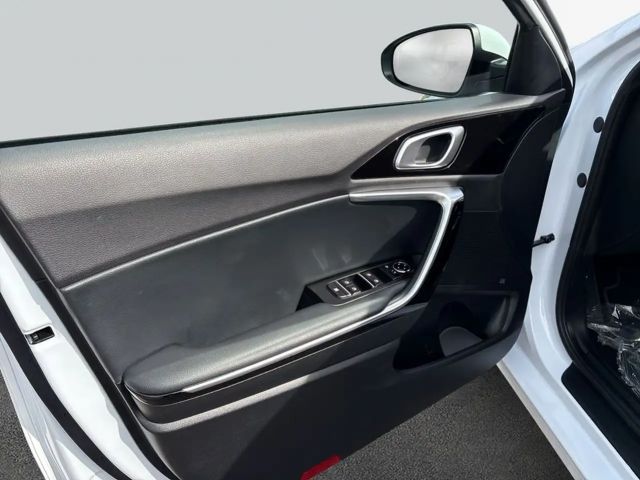 Kia Ceed / cee'd