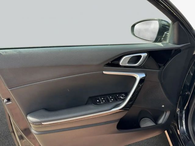 Kia Ceed / cee'd