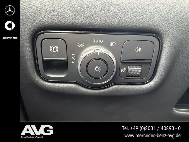 Mercedes-Benz V 250