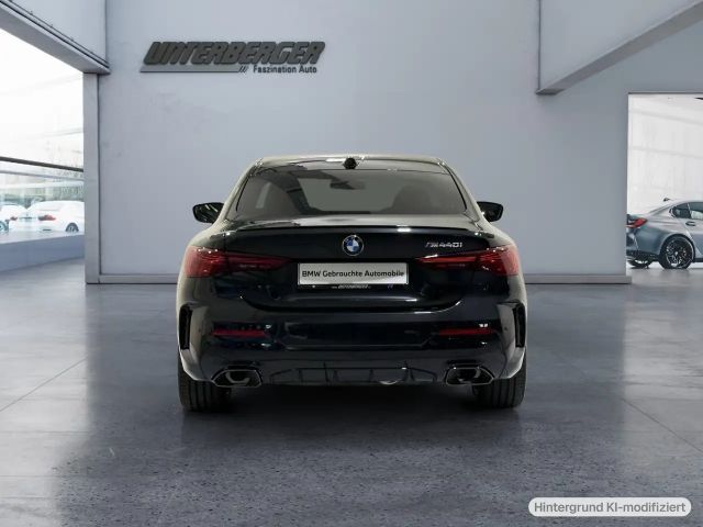 BMW 440