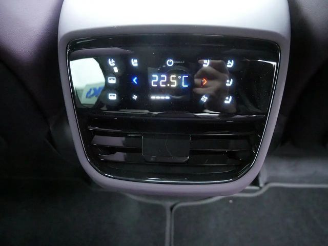 Mazda CX-6e