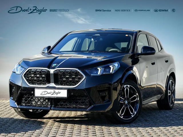 BMW X2 sDrive18d M-Sport AHK PANO KoZg SpPaket AGlas 2026 Diesel