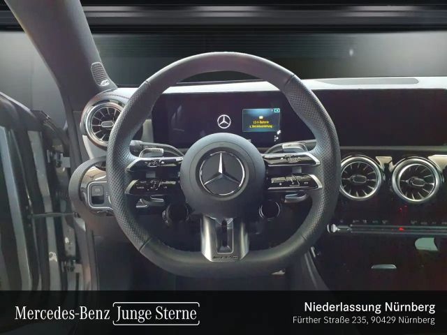 Mercedes-Benz CLA 35 AMG