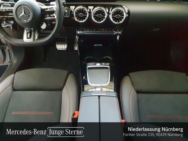 Mercedes-Benz CLA 35 AMG