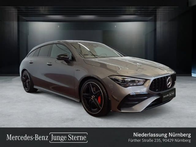 Mercedes-Benz CLA 35 AMG