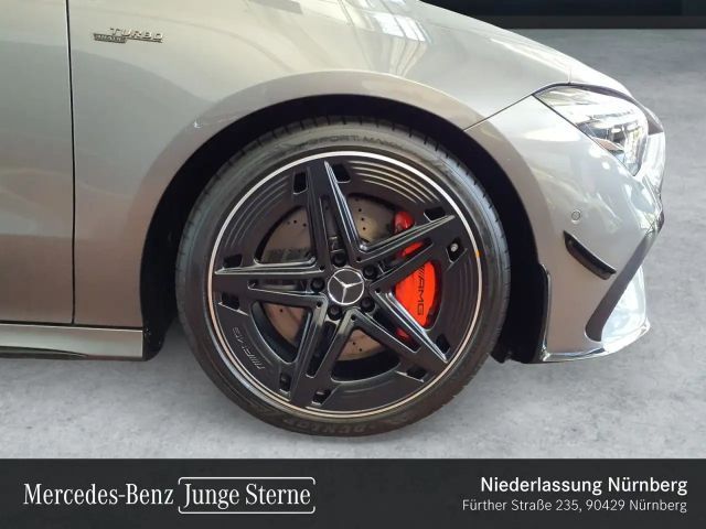 Mercedes-Benz CLA 35 AMG