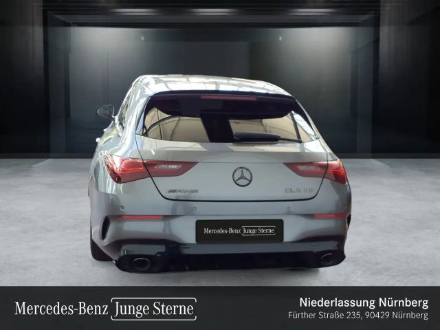 Mercedes-Benz CLA 35 AMG